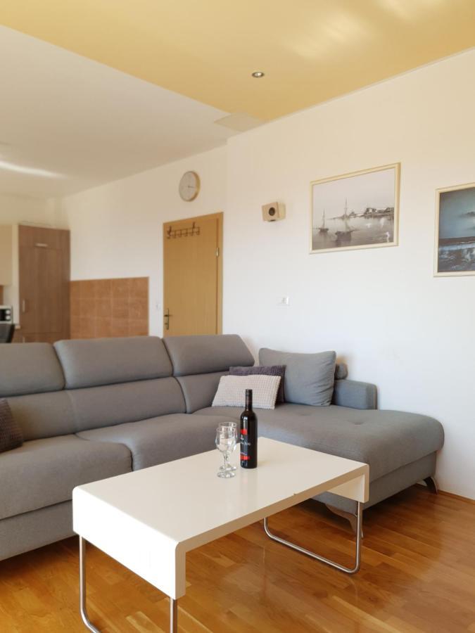 Apartment Tomo Makarska Zewnętrze zdjęcie