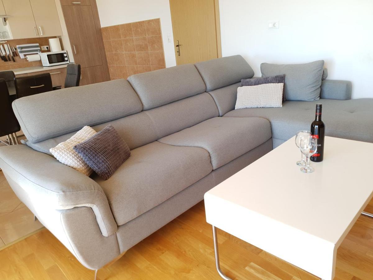 Apartment Tomo Makarska Zewnętrze zdjęcie