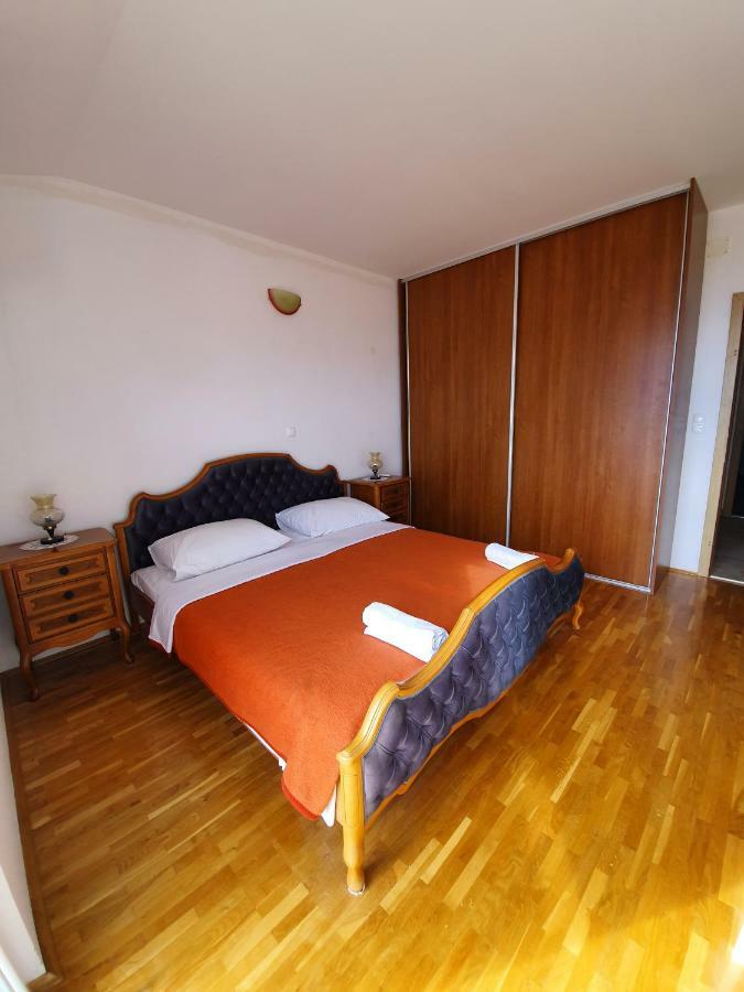 Apartment Tomo Makarska Zewnętrze zdjęcie